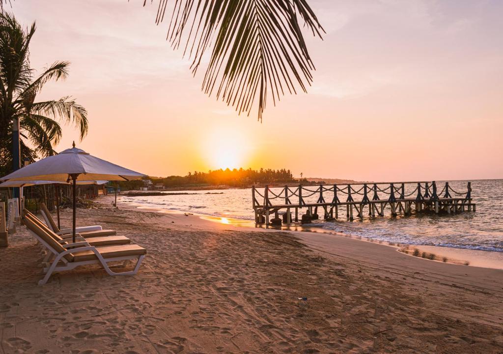 MARINE  BEACH